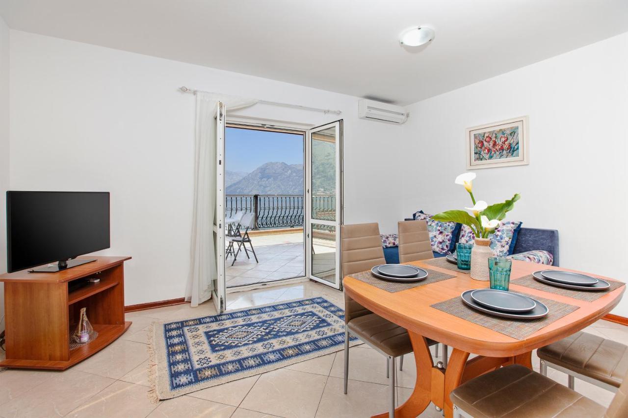 Promenade Rose Appartement Kotor Buitenkant foto